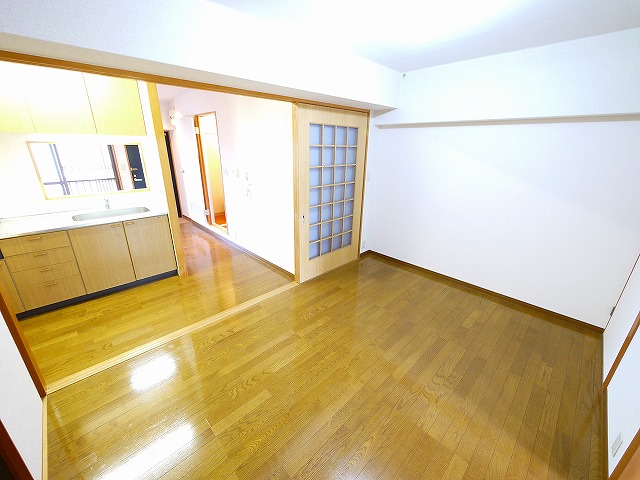 居室・リビング　ゆったりとした居間です