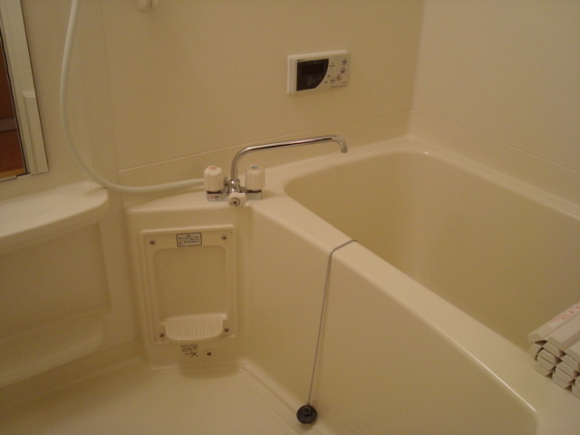 バス・シャワールーム　※別部屋参考写真