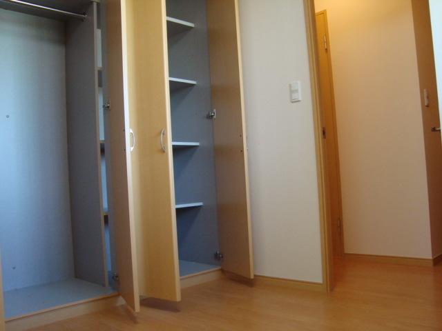 収納　クローゼット※別部屋参考写真