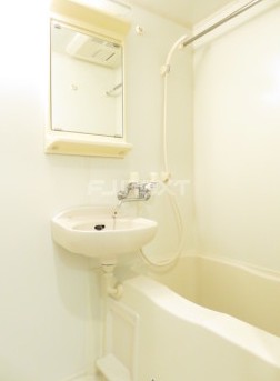 バス・シャワールーム　風呂