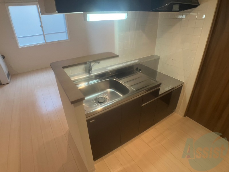 キッチン　キッチンはスペースも広々していて使いやすそうですよ！