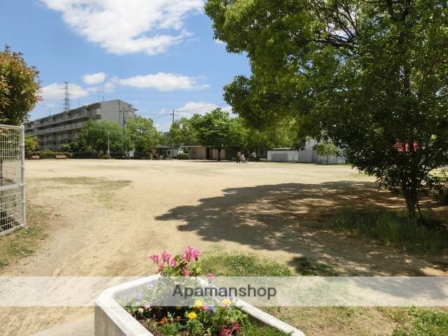 公園　芝生公園（公園）まで1100m