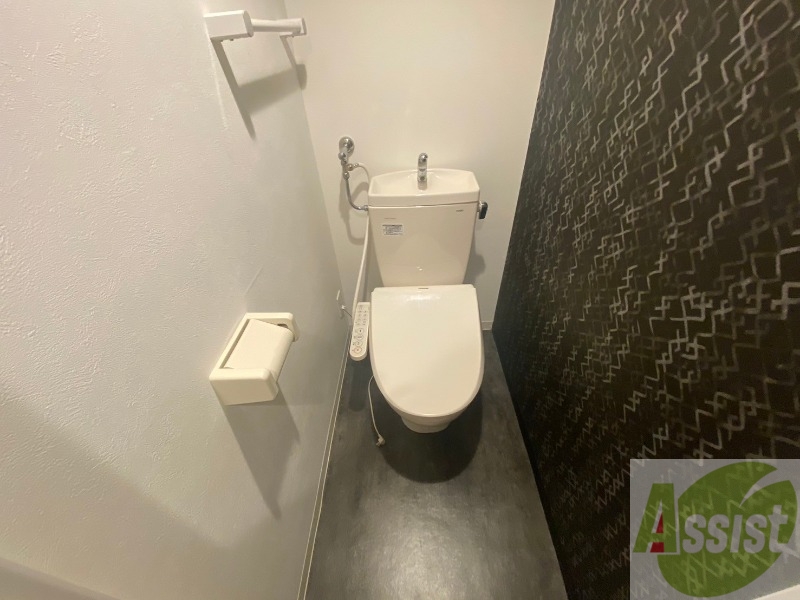 トイレ　ウォシュレット機能がついたトイレ。安心して使用できますね。