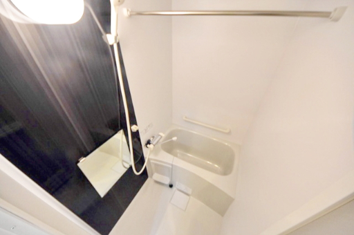 バス・シャワールーム　浴室