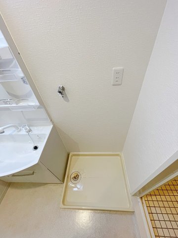 その他設備　室内洗濯機置き場です