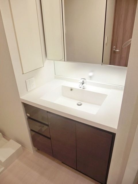 洗面設備　★独立洗面台★