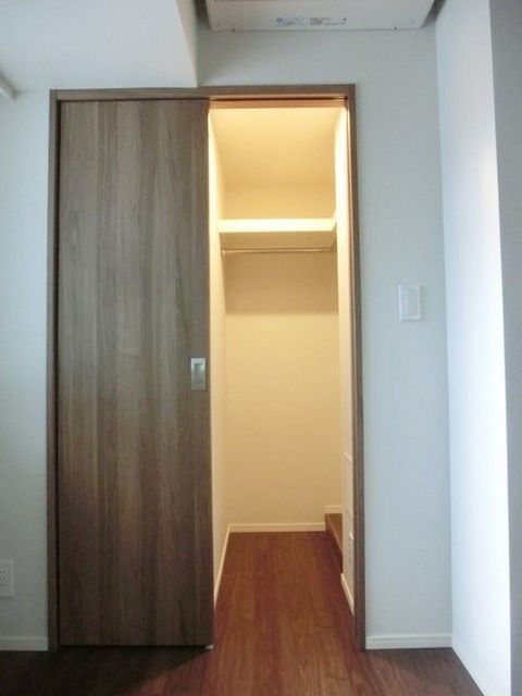 収納　★ウォークインクローゼット★