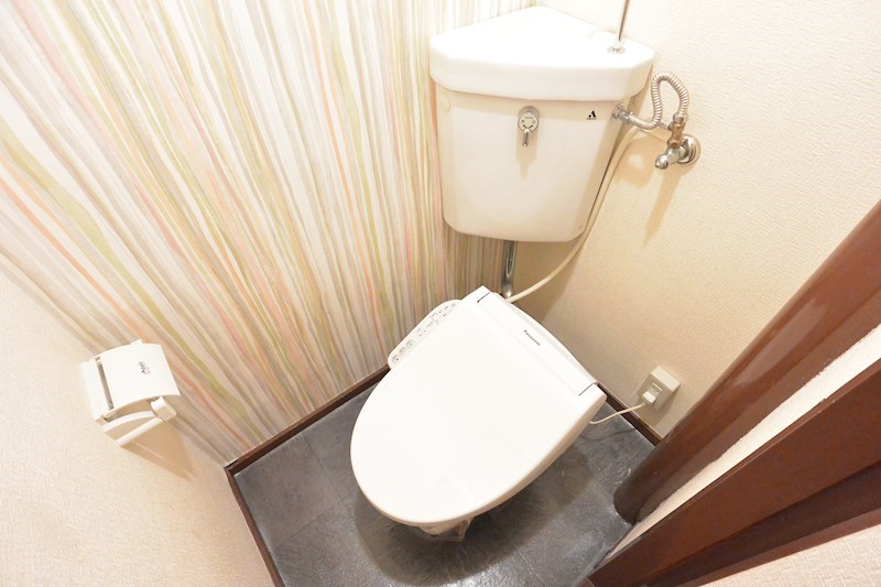 トイレ　トイレ