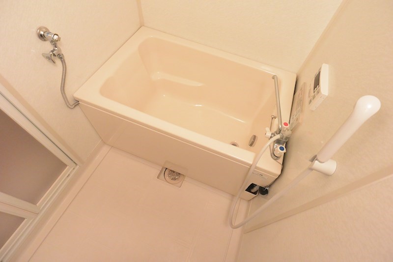 バス・シャワールーム　お風呂