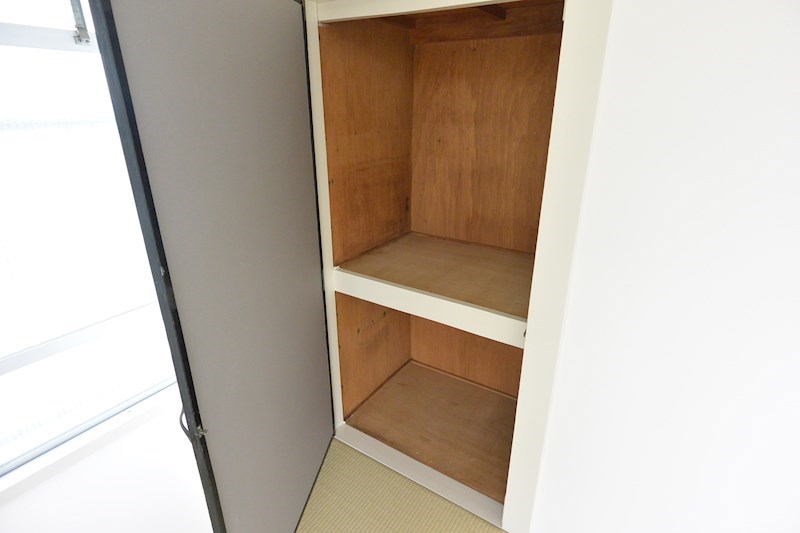 収納　和室6帖収納
