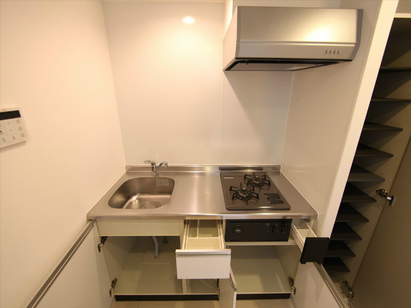 キッチン　システムキッチン（ガス2口コンロ付）