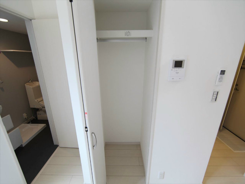 収納　クローゼット（収納充実してます）