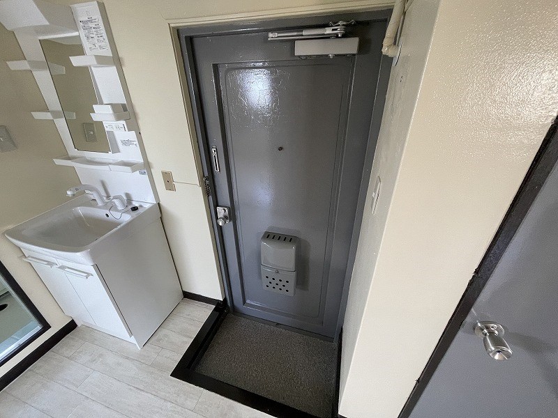 玄関　別室参照