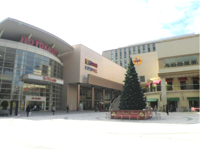 ショッピングセンター　深川ギャザリア（ショッピングセンター）まで438m