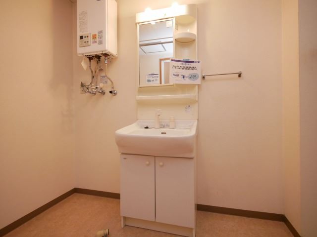 洗面設備　シャンプードレッサー