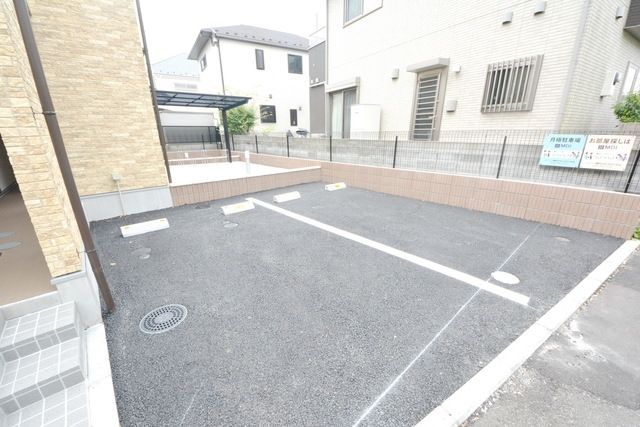 駐車場　駐輪場