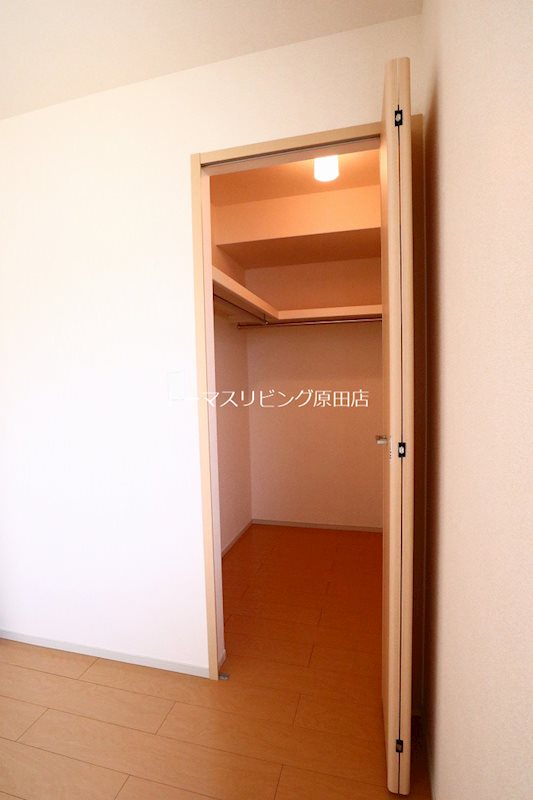 収納　202号室写真