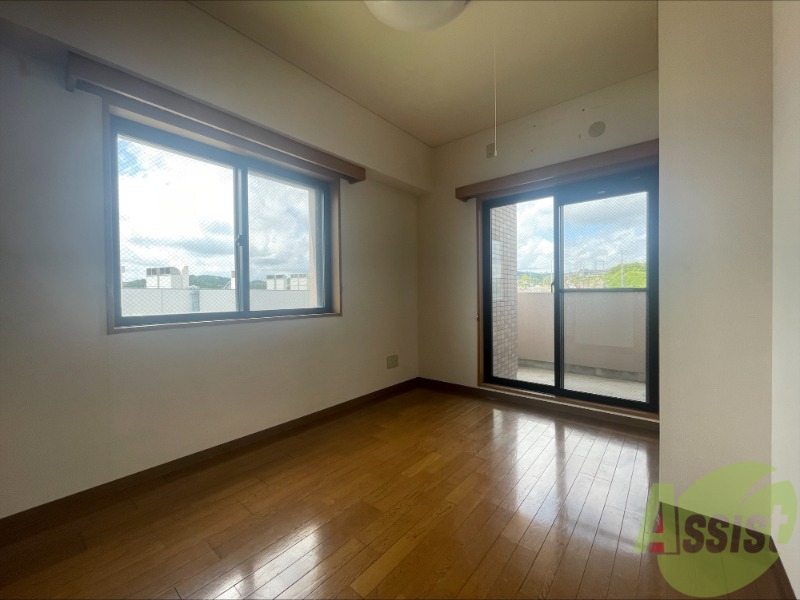 その他部屋・スペース　寝室は５．４帖洋室を使ってみてはいかがでしょうか。