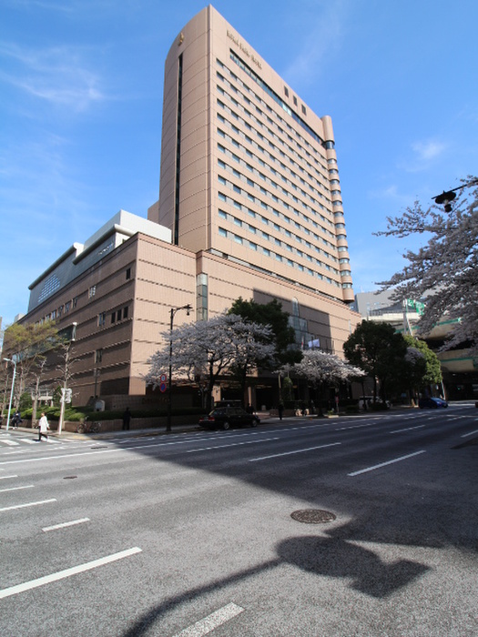 飲食店　ロイヤルパークホテル（飲食店）まで200m