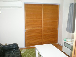 収納　前、マンスリーで家具付きで募集した時の写真です。