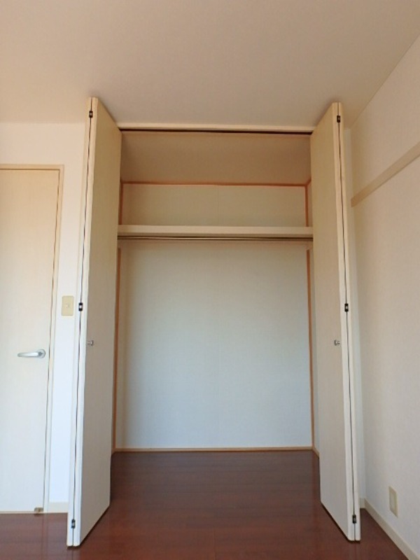 収納　図面と現状に相違がある場合には現状を優先