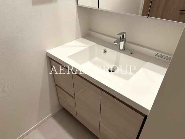 洗面設備　同仕様