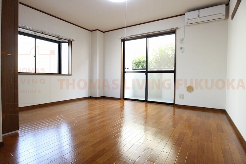 居室・リビング　・別号室参考写真