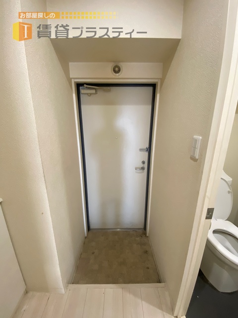 玄関　シューズボックスあります