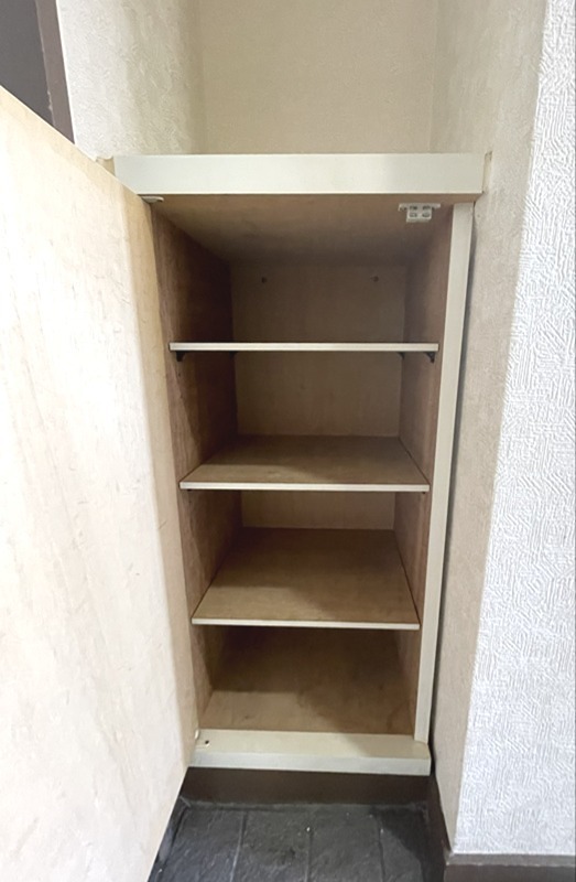 収納　シューズボックス