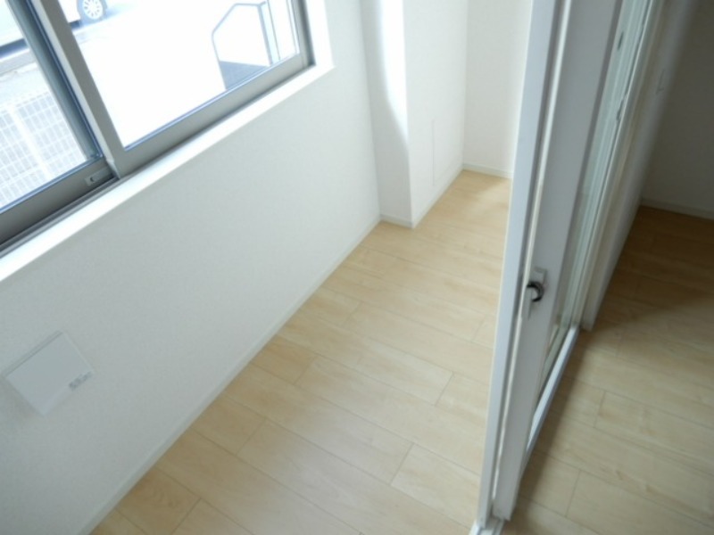 バルコニー　図面と現状に相違がある場合には現状を優先