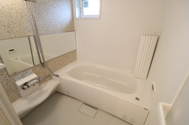 バス・シャワールーム　一坪風呂