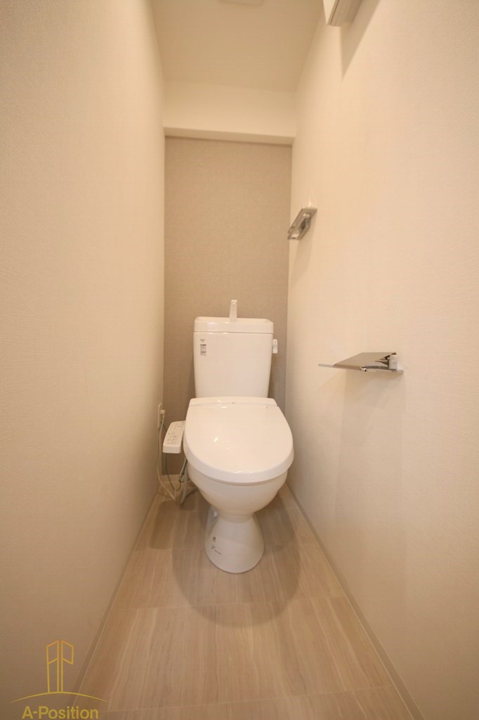 トイレ　シーズンフラッツ梅田NORTH