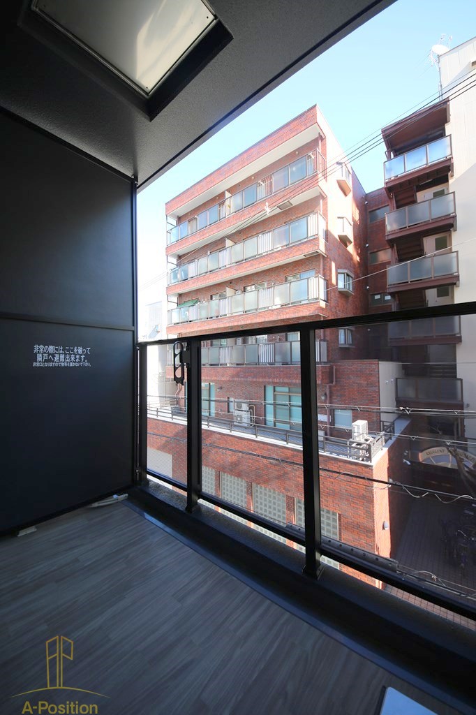 バルコニー　シーズンフラッツ梅田NORTH