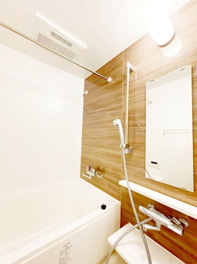 バス・シャワールーム　バス