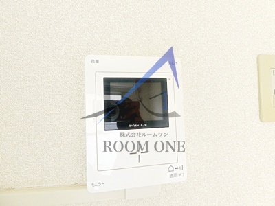 セキュリティ　モニター付きインターホンです。