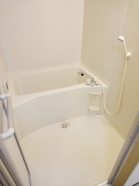 バス・シャワールーム　追焚付で寒い日も安心です！