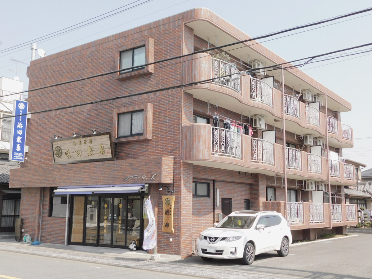 建物外観　敷0礼0で初期費用がお得！2階角部屋の募集です！