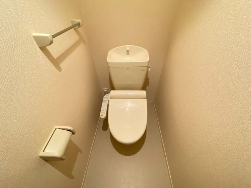 トイレ　図面と現状に相違がある場合には現状を優先