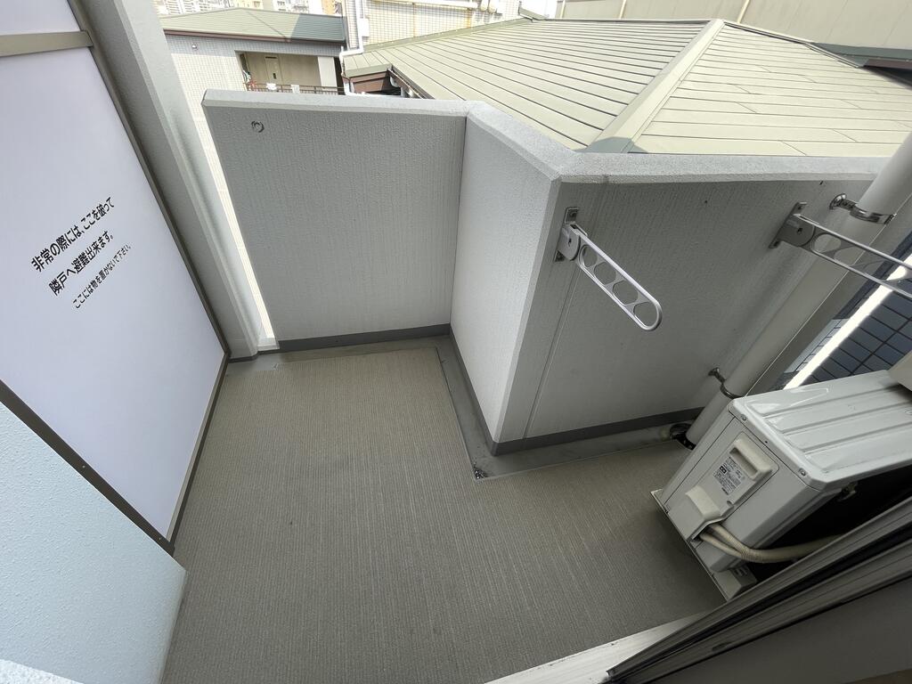 バルコニー　バルコニー