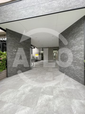 エントランス　グランソレイユ日本橋　エントランス