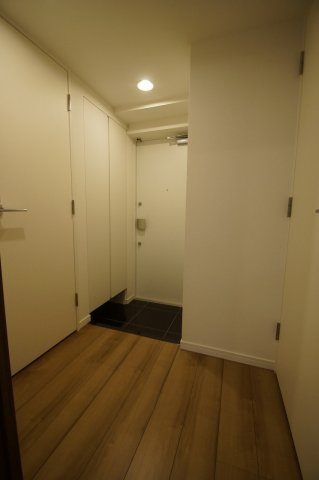 玄関　参考写真