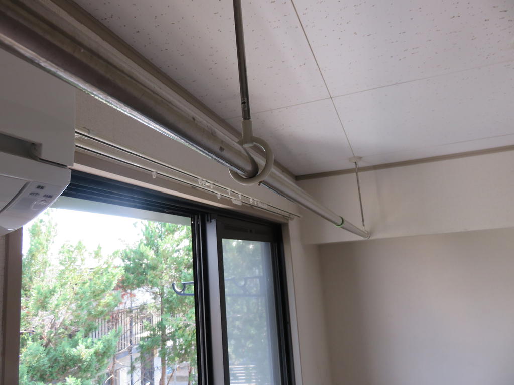 その他設備　室内物干し金具付♪