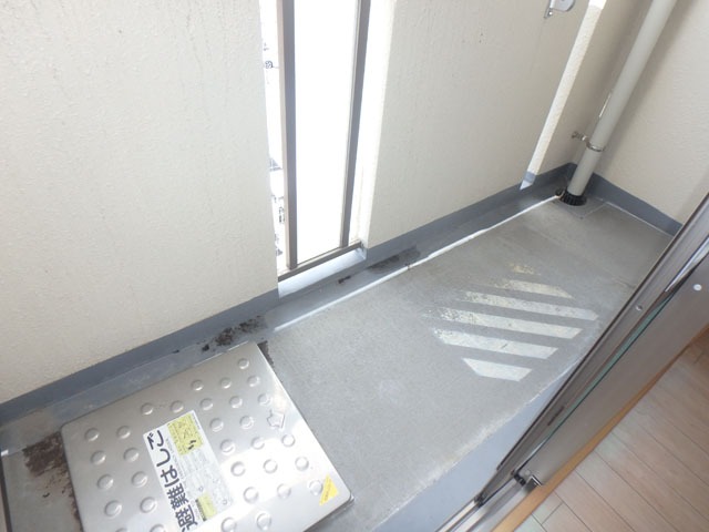 バルコニー　南西向きで日当たり良好☆（イメージ）