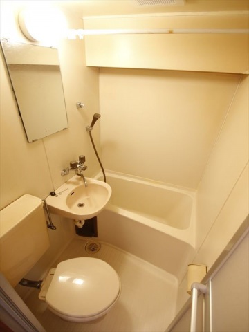 バス・シャワールーム　バス・トイレ