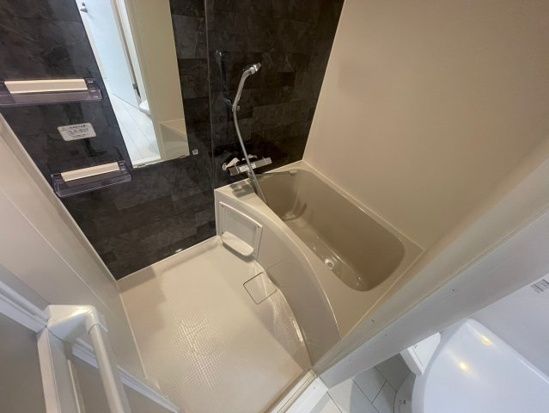 バス・シャワールーム　☆ゆったりくつろげるお風呂☆