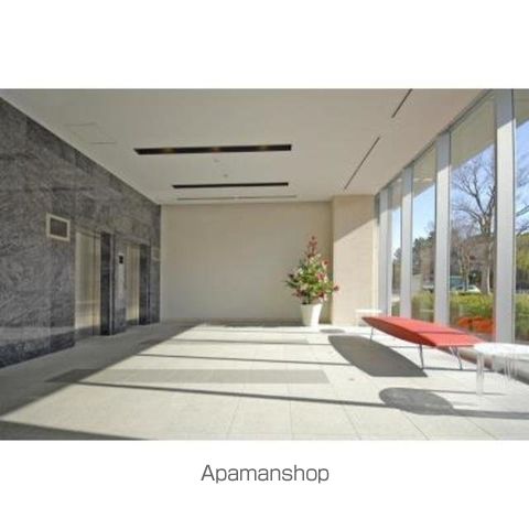 ロビー　ロビー