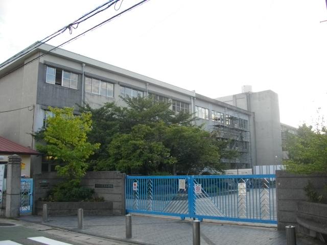 小学校　西宮市立　瓦木小学校（小学校）まで544m
