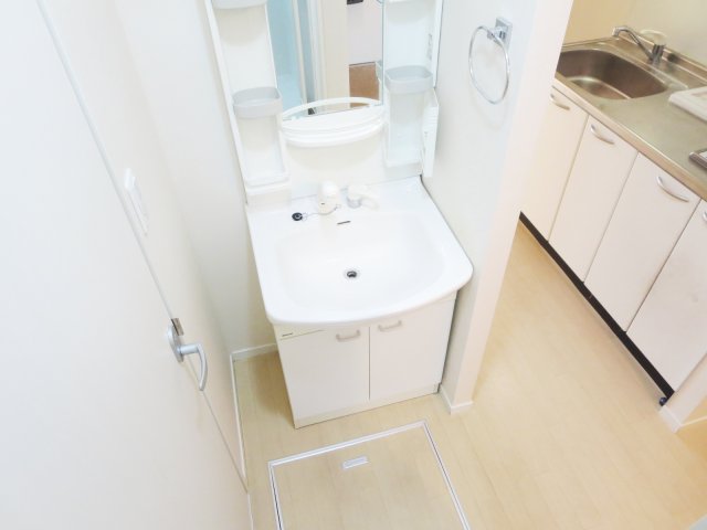 洗面設備　別号室の参考写真です。