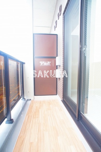 バルコニー　便利で嬉しいバルコニー付きです♪