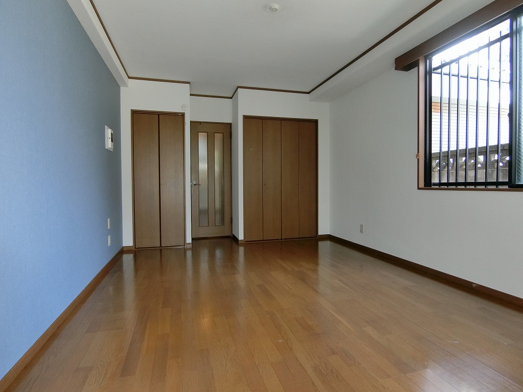 その他部屋・スペース　室内綺麗に仕上がってます。角部屋・・・やっぱり良いですよ。